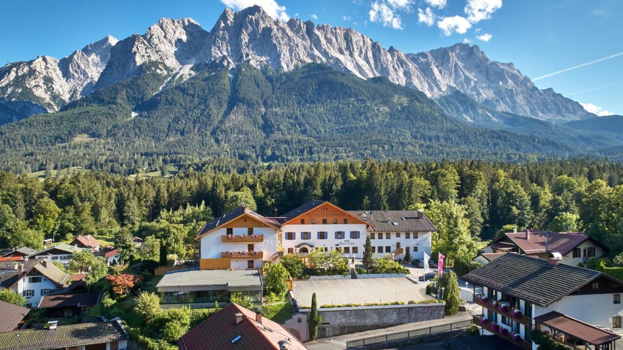 Romantik Alpenhotel Waxenstein Grainau Exterior photo